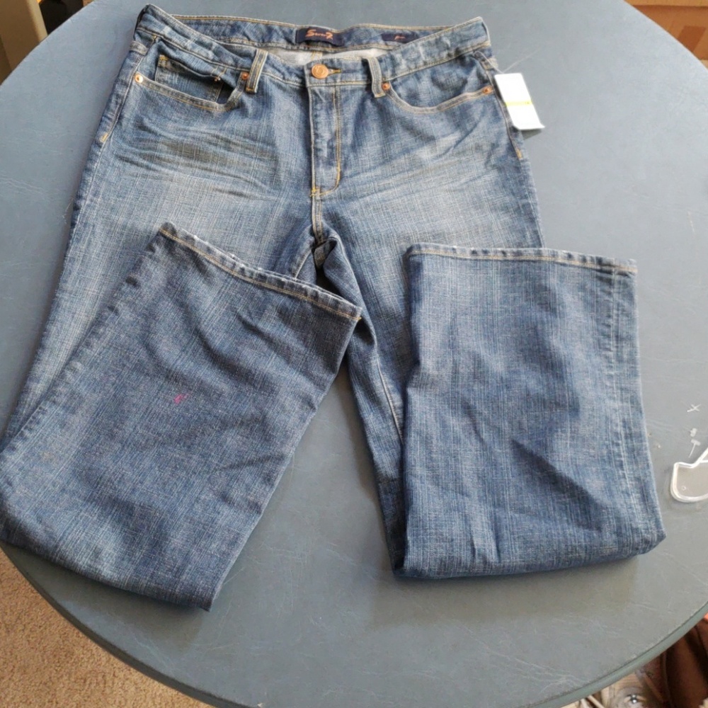 Seven Jeans